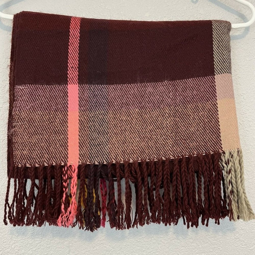 marcus adler new york maroon plaid fringe scarf